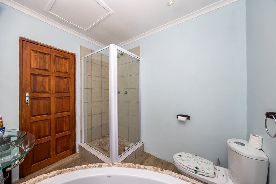3 Bedroom Property for Sale in Table View Western Cape